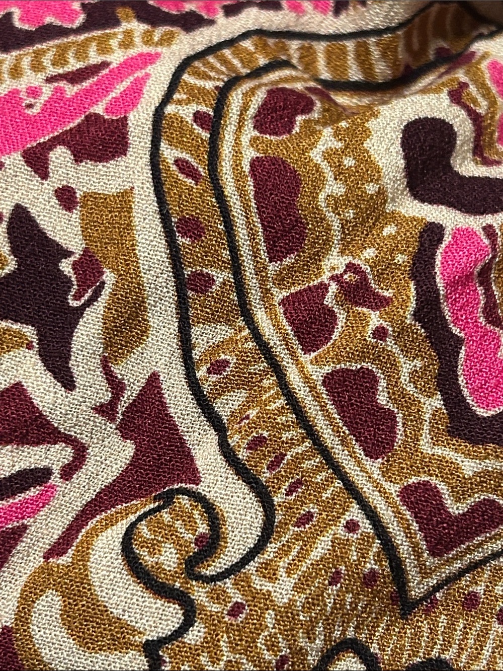 🧩a loves a Pink Paisley Long-Sleeve Blouse size M GUC - Picture 13 of 13